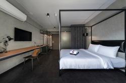 ห้องพักรายเดือนสไตล์ Loft เริ่มต้น 7,000 บาท / เดือน (มีบริการ service Apartment)