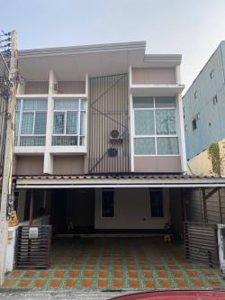 ทาวน์โฮมสไตล์โมเดิร์นลอฟด์ 2 ชั้น โครงการฮาบิทาวน์ โฟลด์ ติวานนท์-แจ้งวัฒนะ