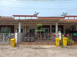 หมู่บ้านแสนมณี โครงการ 6 บ้านเก่า พานทอง ขายด่วน ทาวน์เฮ้าส์ 1 ชั้น เนื้อที่ 21.20 ตร.ว ต่อเติมครบ พร้อมอยู่