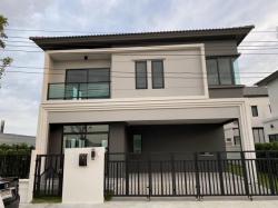 ให้เช่า-ขายบ้านเดี่ยว 2 ช้นหลังมุม โครงการ Grand Britania วงแหวน-รามอินทรา 4 ห้องนอน 3 ห้องน้ำ พื้นที่ใช้สอย 185 ตรม. เนื้อที่52 ตรว.