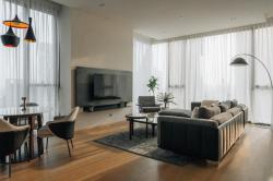 Condo For Sale at The Strand Thonglor near BTS Thong Lo