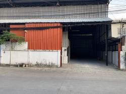 ให้เช่าโกดัง พร้อมออฟฟิศ  ลาดพร้าว101 โพธิ์แก้ว3 ขนาด 290ตรม.  โกดังสูง 6 เมตร มีระบบไฟ 1 เฟส ใกล้ MRTลาดพร้าว