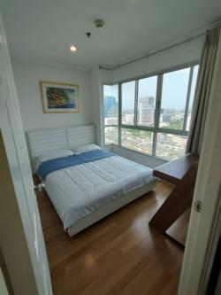 Lumpini Rama 4 nice spacious clean 17th floor BTS Ekkamai