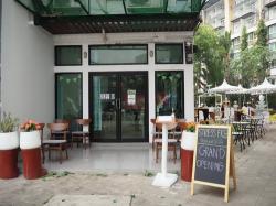 อาคารพาณิชย์ 3 ชั้น อยู่ภายในโครงการ PUNNA RESIDENCE  เนื้อที่ 73.9 ตารางวา ถ.ห้วยแก้ว  ต.สุเทพ อ.เมืองเชียงใหม่ จ.เชียงใหม่