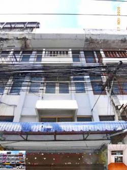 ประชาราษฎร์บำเพ็ญ 18-33 รัชดา 18ตรว. ขาย-เช่าอาคารพาณิชย์ 3.5 ชั้น 195ตรม.MRT สุทธิสาร 1กม. ตลาดห้วยขวาง 2นอน 2น้ำ 1จอดรถ