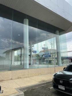BH2969 ขายและให้เช่าโชว์รูม 3 ไร่เศษ ริมถนนพหลโยธิน-ลำลูกกา เหมาะทำเป็นโชว์รูมขายและศูนย์บริการ 
