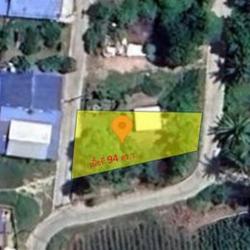 ที่ดินหนองซ้ำซาก : เนื้อที่ 94ตารางวา (รูปถุงเงิน) อยู่ในแหล่งชุมชน