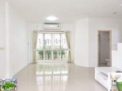 MRT 1กม. ขายทาวน์เฮ้าส์ใหม่ 2 ชั้น  22ตรว. เลียบคลองบางไผ่ 140ตรม. 3นอน 2น้ำ โฮมโปร รัตนาธิเบศร์ 3แอร์