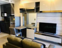 Ashton Asoke peaceful private beautiful view 28th floor BTS Asoke