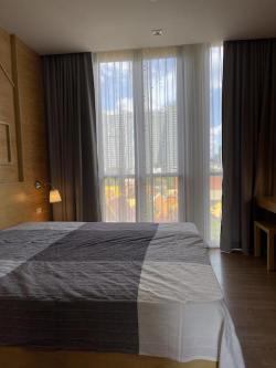 Hasu Haus spacious clean private 7th floor BTS Phra Khanong