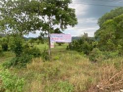 ที่ดิน (นส.3ก)  44 ไร่ ถนนสุรนารายณ์   ต. ม่วงค่อม อ.ชัยบาดาล จ.ลพบุรี 