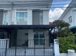  ทาวน์โฮม 2 ชั้น พฤกษาวิลล์ 92 ซ.ลาดกระบัง 14/1 3 นอน 2 น้ำ