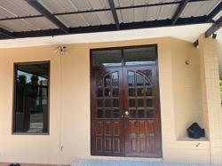 อมอรินี่ รถไฟฟ้าสายสีชมพู นพรัตน์ บ้านเดี่ยว ให้เช่า สวนสยาม  2นอน 1น้ำ 1ห้องครัว  แฟชั่น 8นาที 102 ตรว. 122ตรม.  