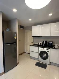 The Ace Ekamai Private comfortable clean 6th floor BTS Ekkamai
