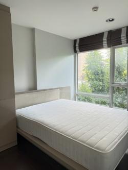 The Crest Sukhumvit 49 spacious private 4th floor BTS Thonglor