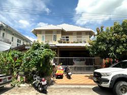    บ้าน 2 ชั้น ม.สิริวลัย 69 ตร.ว ต่อเติมพร้อมอยู่ รังสิตคลอง 1 ถ.รังสิต-นครนายก ธัญบุรี ปทุมธานี   