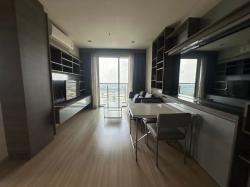 Sky Walk Condominium spacious quiet clean 27th floor BTS Phra Khanong
