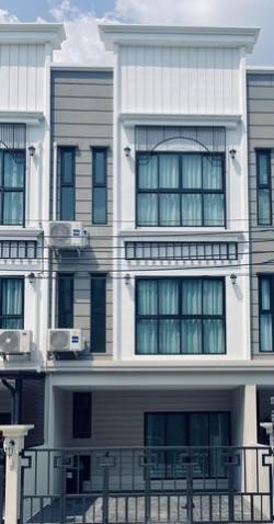 ให้เช่าทาวน์โฮม 3ชั้น หมู่บ้าน Eternity Town Primrose วัชรพล ถนนสุขาภิบาล 5 ให้เช่า รหัสC6647  