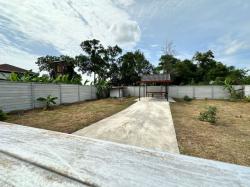 ขายที่ดินแปลงเล็ก ศรีราชา-หนองยายบู่ ทำเลทอง ใกล้แหล่งชุมชน FP-L0180  