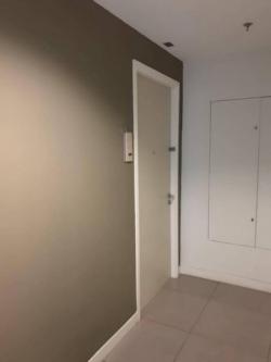 CONDO. เซ็นทริค สาทร - เซนต์หลุยส์ ใหญ่ขนาด 39 ตาราง.เมตร 1BR 5500000 บาท. โครต-ถูก ห้องมีผู้เช่าสามารถเก็บค่าต่อได้เลย