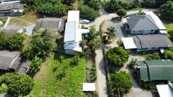 ขายที่ดินแปลงสวยติดลำเหมือง 2 ด้าน ใกล้ตลาดน้ำโท้งขายราคาถูกพร้อมสร้างบ้าน