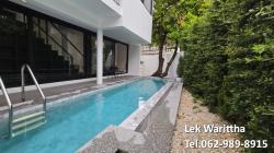 ขายบ้านเดี่ยว 3 ชั้น เนื้อที่ 72 ตรว. Pool Villa เลียบด่วนรามอินทรา (ประดิษฐ์มนูญธรรม)  รีโนเวทใหม่สวยมาก 