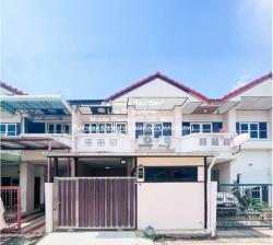 TOWNHOUSE ขายทาวน์โฮม 2 ชั้น (รีโนเวทแล้ว) ถ.ราชพฤกษ์ (ซ.สวนผัก 32) อ.บางกรวย จ.นนทบุรี 22.7 ตร.ว. 3 น 2 น้ำ 2 จอดรถ ราคา 2.59 ล้านบาท (โอนฟรี) พื้นที่ 23 ตร.วา 3BR 2590000 BAHT ใกล้กับ ตลาดพระราม 5 ดีลดีสุด ณ จุดนี้