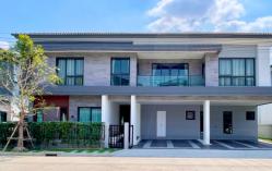 ให้เช่าบ้านเดี่ยว เดอะซิตี้ บางนา ใกล้เมกาบางนา  5 ห้องนอน 6 ห้องน้ำ