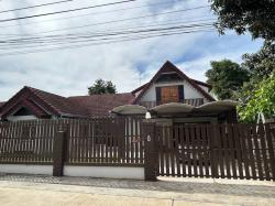 BS959 ขายด่วน บ้านเดี่ยว ชั้นครึ่ง หมู่บ้านริเวอร์ปาร์ค ลำลูกกา จังหวัดปทุมธานี  บ้านพร้อมอยู่ เพิ่งรีโนเวทและซ่อมบำรุงเสร็จ