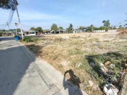 ขายที่ดิน3 ไร่ 3 งาน 95 ตารางวา ต.ห้วยโป่ง อ.เมือง จ.ระยอง  ที่ตั้ง :  ต.ห้วยโป่ง อ.เมือง จ.ระยอง https://maps.app.goo.gl/kjeevgMn2MTER1aV7  ขนาดพื้นที่ : 3 ไร่ 3 งาน 95 ตารางวา  รายละเอียด โฉนดครุฑแดง  ไม่ติดภาระ  เจ้าของขายเอง #พร้อมโอน ที่ดินสีม่วงลาย 