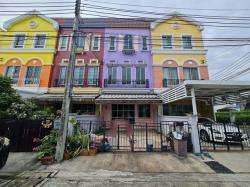 ขาย ทาวน์เฮ้าส์ บ้านกลางเมือง ลูเซิร์น สุขุมวิท อ่อนนุช 46 สวนหลวง PTT00544