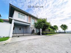 ให้เช่าบ้านเดี่ยว 2 ชั้น 5 ห้องนอน ไลฟ์ บางกอก บูเลอวาร์ด รังสิต Life Bangkok Boulevard Rangsit ติดถนนใหญ่รังสิตคลอง2 ใกล้ฟิวเจอร์ หลังมุม