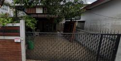 บ้าน บ้านเดี่ยว ลาดพร้าว 41 FOR SALE!! บ้านรีโนเวทเรียบร้อยแล้ว พร้อมอยู่ ทำเลดี ใกล้สิ่งอำนวยความสะดวกมากมาย มีต้นไม้ใหญ่ให้ความร่มรื่น สามารถใช้ทางเข้า-ออกได้หลายทาง และเหมาะสำหรับผู้ที่ต้องการบ้านเดี่ยวในทำเลที่ดีมาก