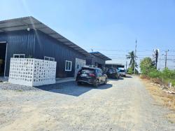 ตลาดกิเลน 6.4 กม. พร้อมโกดัง ศาลายา-บางภาษี ใกล้ ตลาดคลองโยง 4.4 กม. ให้เช่าอาคาร พุทธมณฑล ทำเลดี บางใหญ่ 42ตรว.  81 ตรม. 