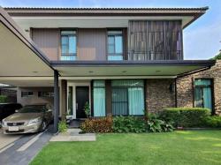 ให้เช่าบ้านเดี่ยว 2 ชั้น โครงการมัณฑนา เลค วัชรพล โซนทะเลสาบ ติดถนนสุขาภิบาล5 ใกล้ทางด่วน เข้า-ออกได้หลายทาง 