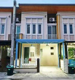 LVPU53142 ให้เช่า โกลเด้นทาวน์ เฉลิมพระเกียรติ-สวนหลวง ทาวน์โฮม ที่สุดแห่งทำเลบางนา ใกล้ทางด่วน และ เมกะบางนา