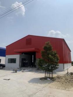 BR 1421 ให้เช่าโกดังสร้างใหม่มีออฟฟิศด้านใน 1 ห้อง ติดถนน 345 เชิงสะพานคลองลากฆ้อน บางบัวทอง