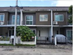 ขายทาวน์เฮ้าส์มือสองบางบัวทอง จังหวัดนนทบุรี โครงการ เดอะคัลเลอร์ส วงแหวน-ราชพฤกษ์ (เฟส 3)