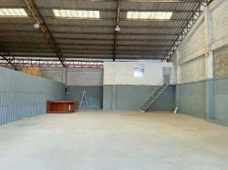 รพ.วิชัยเวช อินเตอร์ อ้อมน้อย 2 กม. ทำเลดี ติดถนนใหญ่ โกดังพร้อมออฟฟิศ 102ตร.วา.402ตร.ม  บิ๊กซี อ้อมใหญ่ 900 ม.