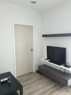 Condo. Centric Sathorn - Saint Louis เซ็นทริค สาทร - เซนต์หลุยส์ 55000000 บาท 1 Bedroom พท. 39 ตร.-ม. ใกล้ รถไฟฟ้า BTS สุรศักดิ์ พร้อมเข้าอยู่ ห้องมีผู่เช่าแล้ว