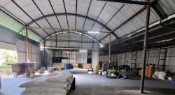 ขาย ปล่อยเช่าโรงงานนาวังหินพนัสนิคมชลบุรี 2ไร่ 3งาน 52ตรวมีอาคารสำนักงาน  246  ตรม.อาคารโรงงาน พื้นที่ใช้สอย 1600  ตรม