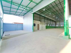 ทำเลดี ทำโรงงาน 3น้ำ ย่านพระราม 2 ตลาดบางกระดี่ เฮียชุ้น 1.5 กม. ถ.พระราม2 รร.วัดบางกระดี่ 1 กม. ให้เช่าโกดัง 152 ตร.วา.542 ตร.ม. 