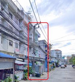 MRT ศรีแบริ่ง 600ม.ให้เช่าอาคาร 4.5ชั้น รวมดาดฟ้า 352 ตร.ม.21 ตร.วา. นานาชาติไทย-สิงคโปร์ 1.1 กม.4นอน 4น้ำ  รพ.ศิครินทร์ 2.2 กม.