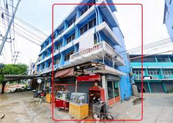 จะรีโนเวทให้ใหม่  รัชดา สุทธิสาร BTS สะพานควาย 1.1 กม. 12นอน 12น้ำ ให้เช่าอาคาร2คูหา 4.5ชั้นรวมดาดฟ้า สโมสรทหารบก 600ม.  40ตร.วา. 720ตร.ม. 