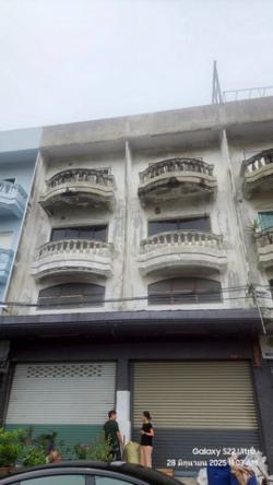 โกดัง ตึก2+2 คูหา  ชนกัน 2คูหา ทรงยาว  ทำร้านอาหารใหญ่  โกดังเก็บของใหญ่ 