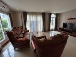 ให้เช่าบ้านเดี่ยว2 ชั้น  ถนนเลียบมอเตอร์เวย์ ถ. กาญจนาภิเษก  สไตล์ยุโรป คาซ่าแกรนด์ วงแหวน-อ่อนนุช 