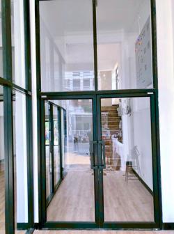 10แอร์ BTSบางจาก 500 ม. สุขุมวิท58-64  ให้เช่าโฮมออฟฟิศ 5 ชั้น 360ตร.ม. 19ตร.วา. รร.นานาชาติ แองโกล สิงคโปร์ 600 ม. 5ห้องเก็บของ 9น้ำ 