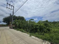 ขายที่ดินเปล่า แปลงมุม ติดถนนใหญ่ ใกล้ ม.กรุงเทพธนบุรี ทวีวัฒนา