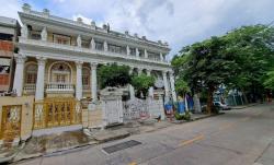 บ้านหรูสไตล์ยุโรปโรมัน ใจกลางกรุงเทพ เดินทางสะดวก ย่านวิภาวดี พื้นที่ใช้สอย 540 ตรม.