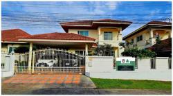 ขายบ้านเดี่ยวหลังใหญ่พร้อมอยู่ชลบุรี บ้านเดี่ยว 2 ชั้นศรีราชาชลบุรี บนเนื้อที่ 80.1ตรว